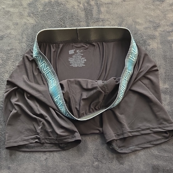 Hanes Black Boxer Briefs Stretchy Cotton Blend - Picture 4 of 5